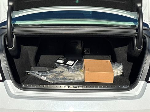 New 2026 Genesis G90 3.5T image 18