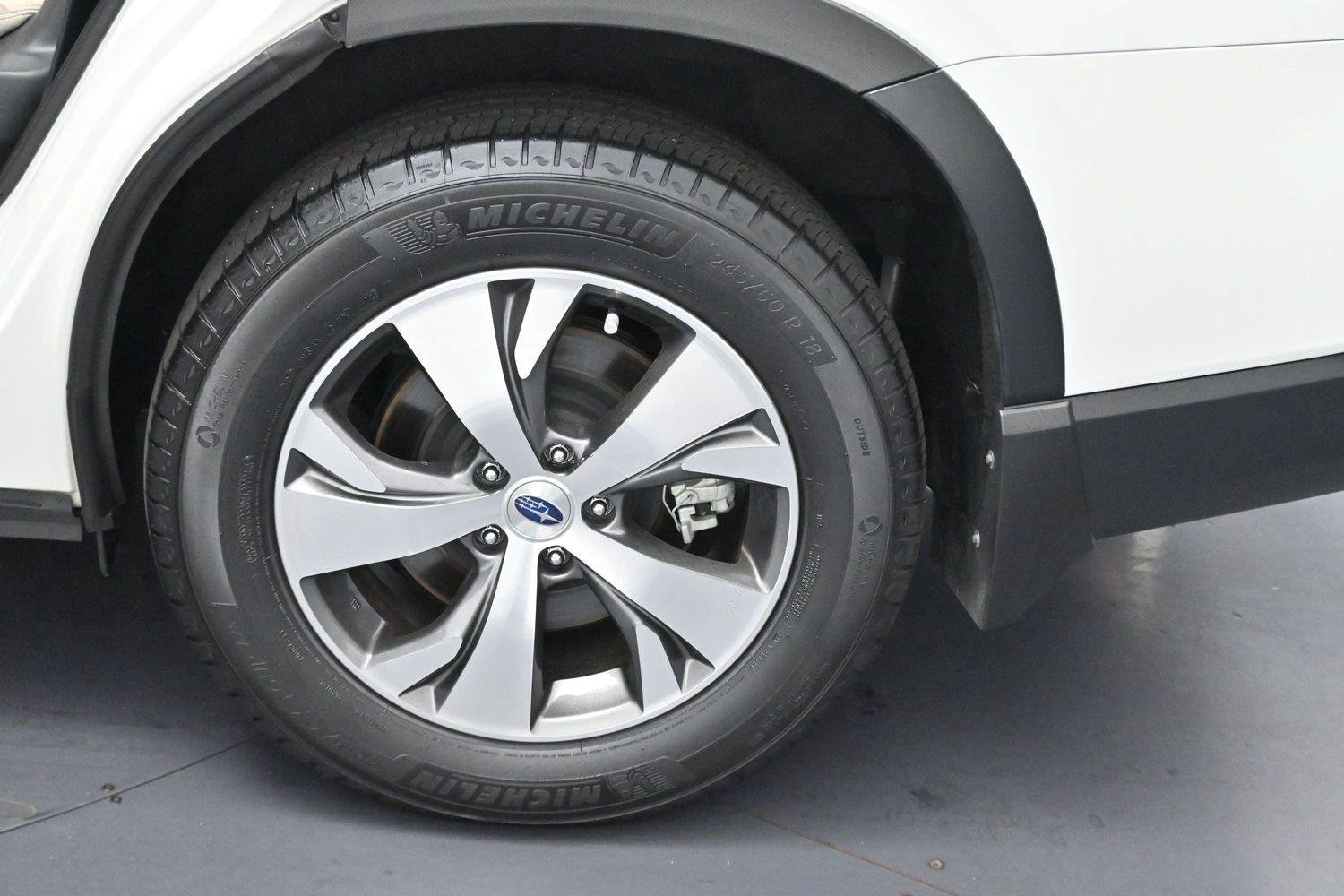 Used 2025 Subaru Ascent Premium w/ Premium Package AWD/4WD image 33