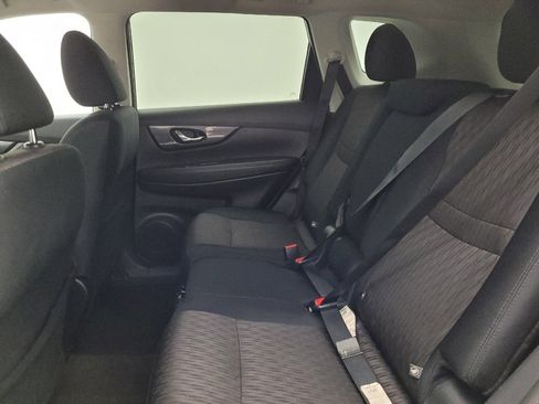 Used 2018 Nissan Rogue SV w/ Premium Package AWD/4WD image 18