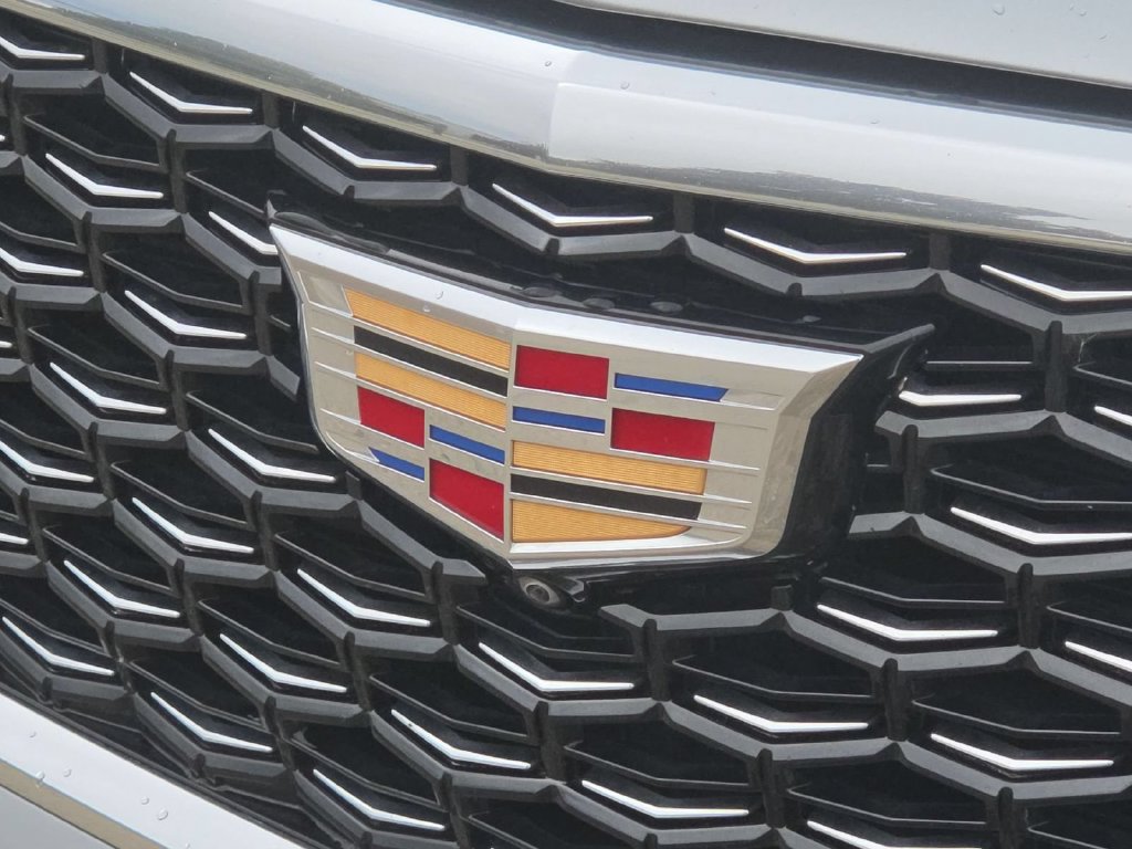 Used 2025 Cadillac XT4 Premium Luxury AWD/4WD image 10