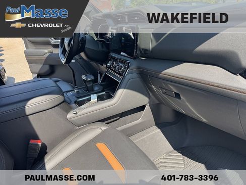 Used 2023 GMC Sierra 1500 AT4 w/ AT4 Premium Package AWD/4WD image 19