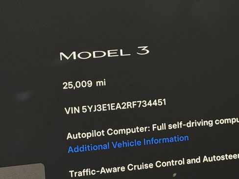 Used 2024 Tesla Model 3 Standard Range RWD image 14