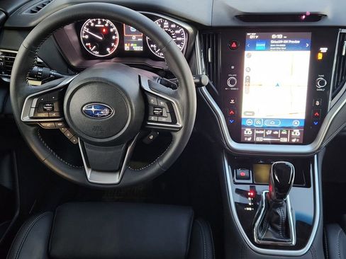 Used 2022 Subaru Outback Limited image 27