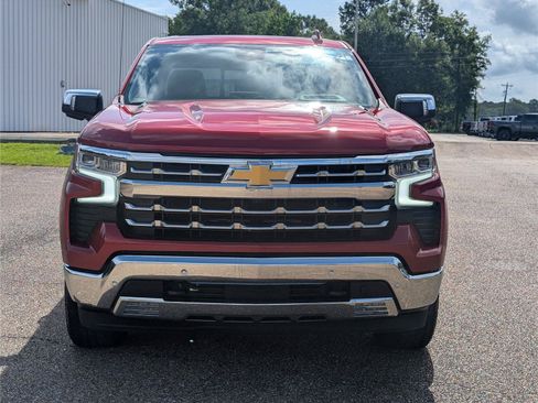 Used 2025 Chevrolet Silverado 1500 LTZ w/ LTZ Premium Package AWD/4WD image 10