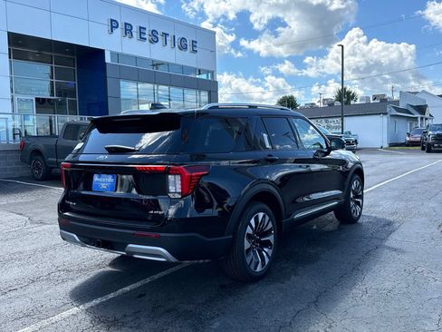 New 2026 Ford Explorer Platinum w/ LUX Leather Package AWD/4WD image 15