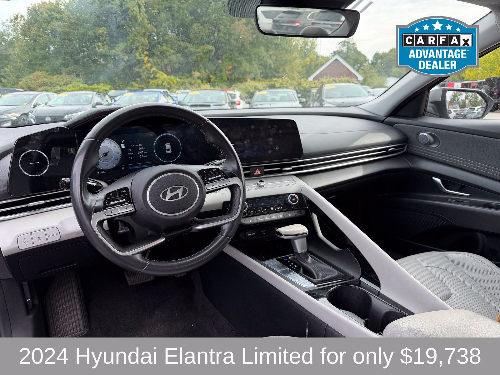 Used 2024 Hyundai Elantra Limited FWD image 12