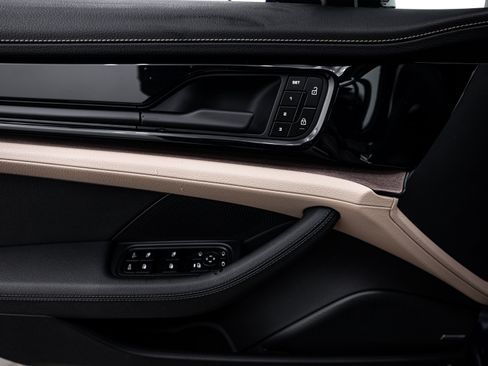 Certified 2026 Porsche Panamera 4 AWD/4WD image 17