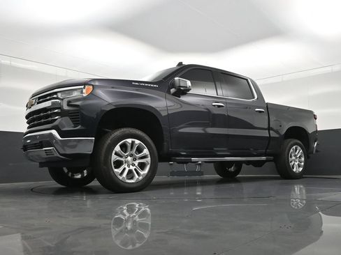 Used 2023 Chevrolet Silverado 1500 LTZ RWD image 23