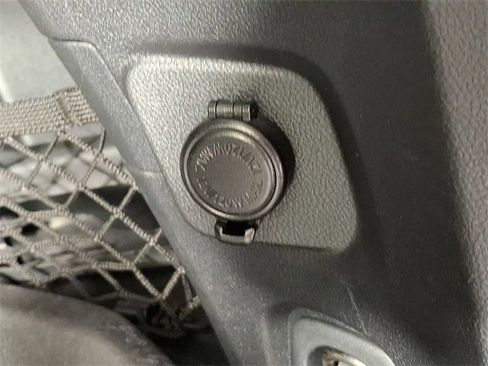 Certified 2023 Subaru Outback Limited image 32