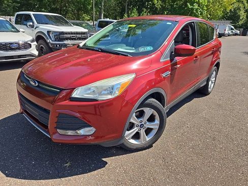 Used 2016 Ford Escape SE FWD image 3