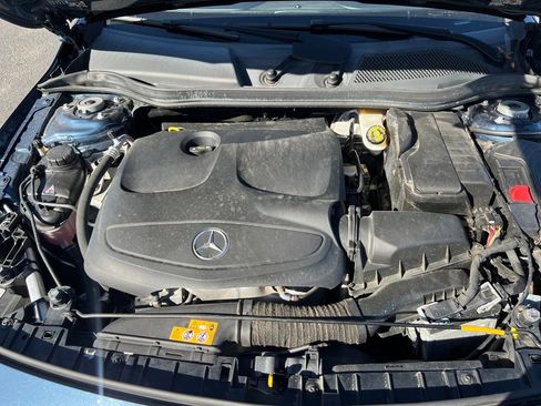 Used 2019 Mercedes-Benz GLA 250 4MATIC image 10