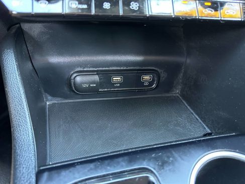 Used 2021 Kia K5 LXS image 39