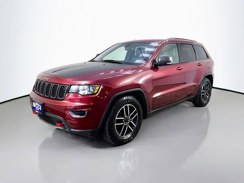 Used 2020 Jeep Grand Cherokee Trailhawk AWD/4WD image 3