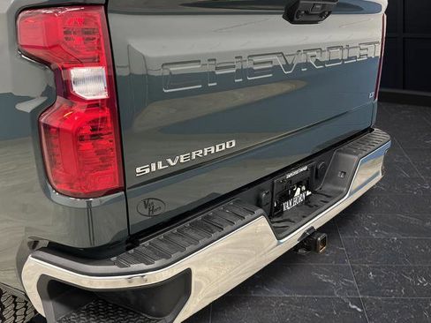 Used 2025 Chevrolet Silverado 1500 LT image 34