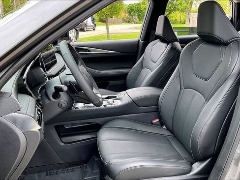 New 2027 INFINITI QX60 Luxe w/ Cargo Package AWD/4WD image 9