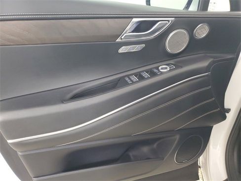 Used 2023 Genesis GV80 3.5T Advanced + w/ Advanced Package image 19