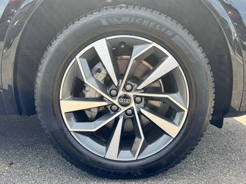 Certified 2023 Audi Q5 2.0T Premium Plus w/ Premium Plus Package image 23