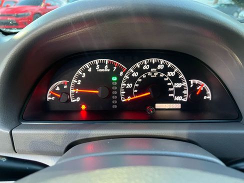 Used 2005 Toyota Camry XLE FWD image 27