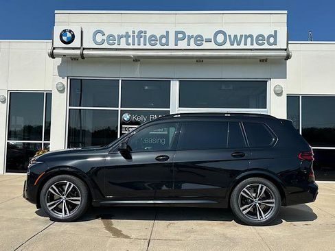 Certified 2023 BMW X7 xDrive40i w/ M Sport Package image 5