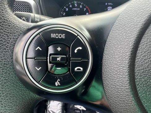 Used 2021 Kia Soul LX FWD image 20
