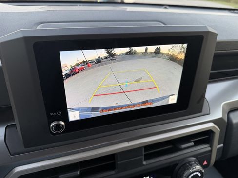 Certified 2024 Toyota Tacoma SR5 image 19