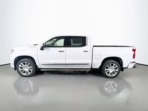 New 2026 Chevrolet Silverado 1500 High Country AWD/4WD image 8