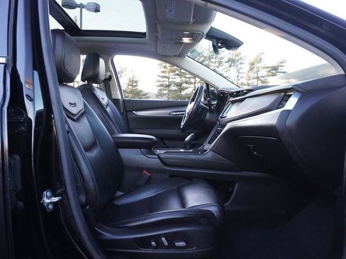 Used 2019 Cadillac XT5 Luxury image 33