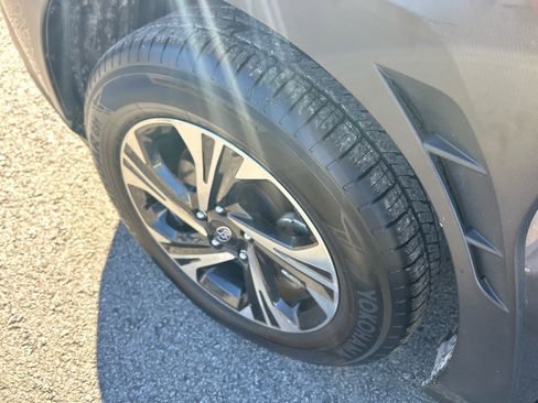 Used 2024 Subaru Crosstrek 2.0i Premium image 20