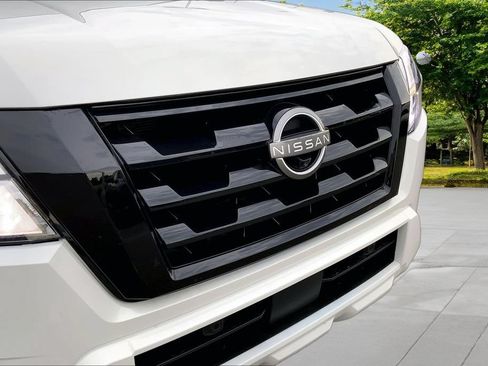 Used 2023 Nissan Armada SL w/ Midnight Edition Package RWD image 34