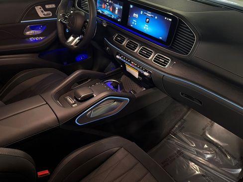 New 2026 Mercedes-Benz GLE 63 AMG S image 15