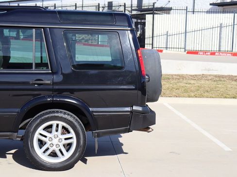 Used 2004 Land Rover Discovery SE image 54