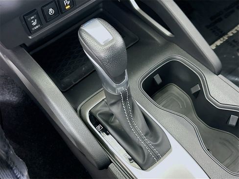 Used 2024 Nissan Frontier SL w/ Technology Package image 31