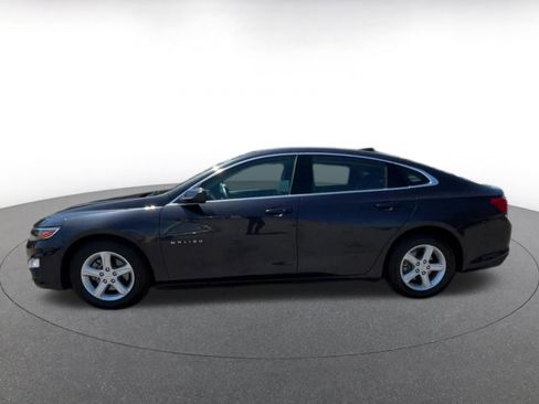 Used 2023 Chevrolet Malibu LT image 9