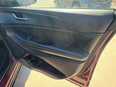 Certified 2024 Jeep Grand Cherokee L Laredo image 18