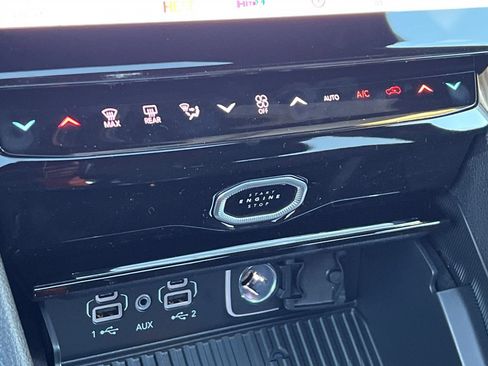 New 2026 Jeep Grand Cherokee Altitude AWD/4WD image 20