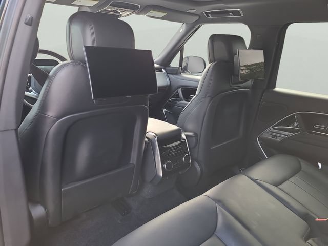 Used 2023 Land Rover Range Rover SE AWD/4WD image 13