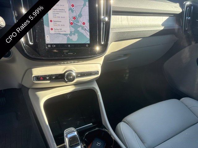 Certified 2024 Volvo XC40 B5 Plus w/ Climate Package AWD/4WD image 20