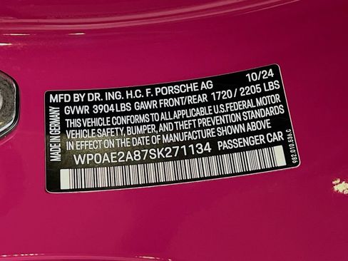 Certified 2025 Porsche 718 Cayman GT4 RS RWD image 30