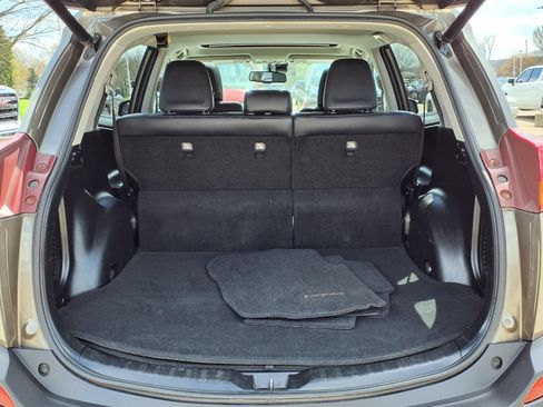 Used 2014 Toyota RAV4 Limited w/ Technology Package FWD image 11