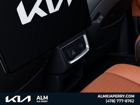 New 2026 Kia Carnival SX Prestige FWD image 26