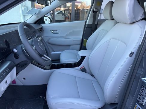 New 2026 Hyundai Kona SEL Premium image 9