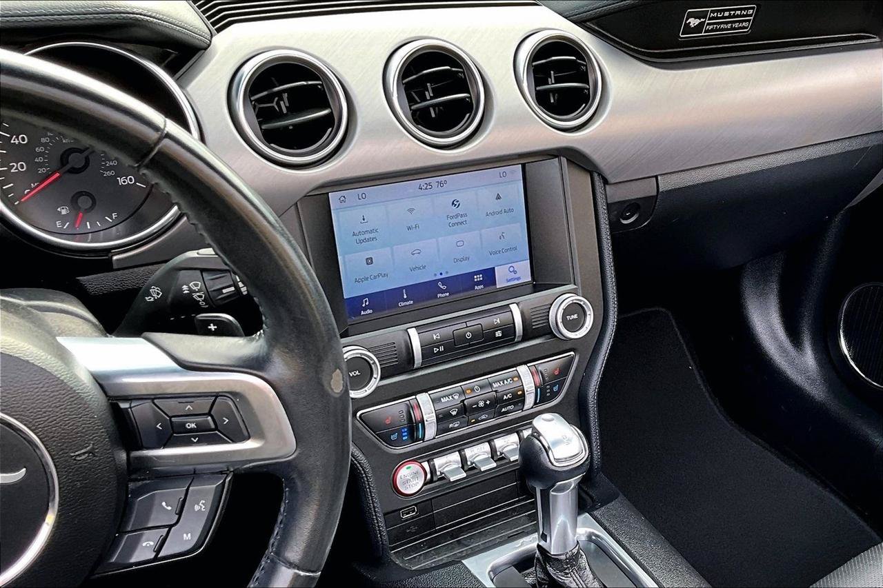 Used 2020 Ford Mustang GT Premium RWD image 9