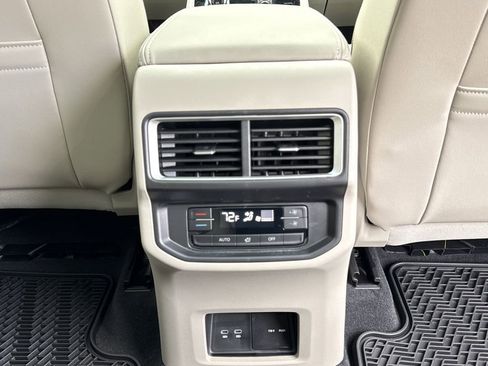 New 2026 Volkswagen Atlas SE AWD/4WD image 25