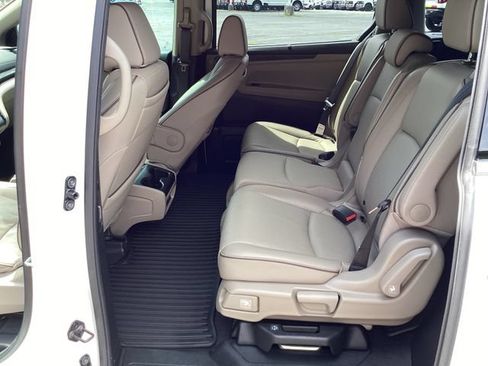 Used 2024 Honda Odyssey Elite image 18