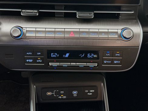 Used 2024 Hyundai Kona SEL FWD image 23