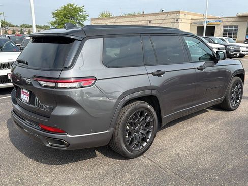Certified 2024 Jeep Grand Cherokee L Summit AWD/4WD image 7