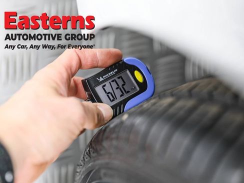 Used 2024 Toyota Camry SE FWD image 28