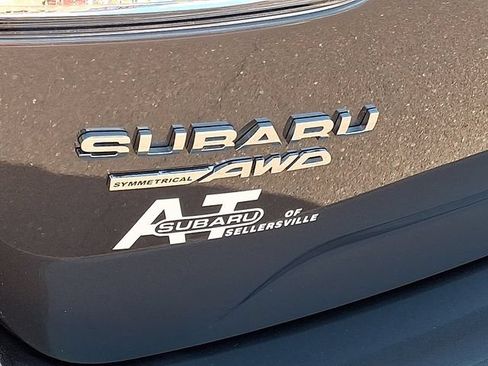 Certified 2023 Subaru Forester Premium AWD/4WD image 33