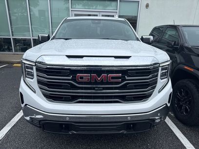Used 2025 GMC Sierra 1500 SLT w/ SLT Premium Plus Package