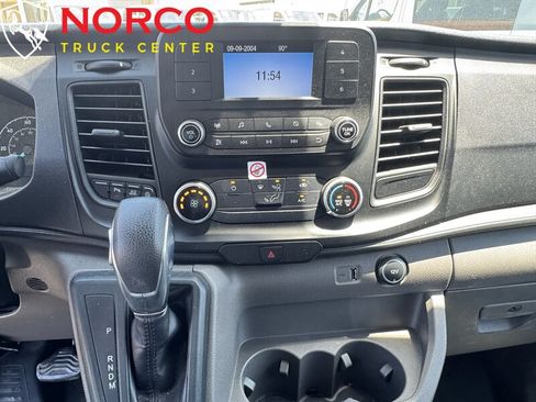Used 2020 Ford Transit 250 Medium Roof RWD image 22